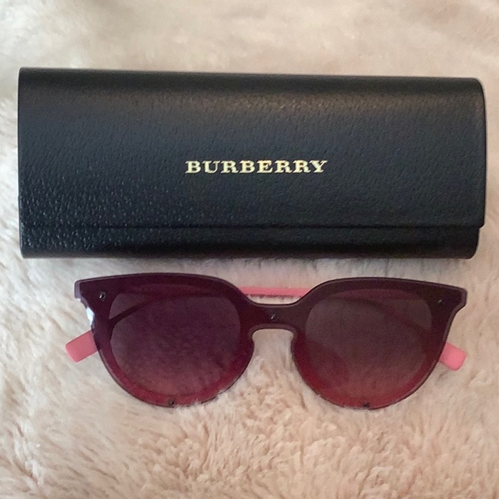 Burberry pink sunglasses